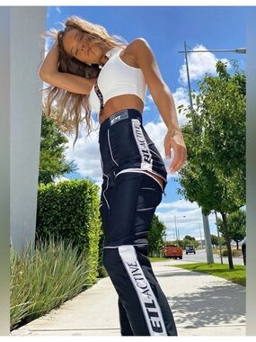 ETL-ACTIVE UTILITY ZIPPER PANTS BRAND NEW WITH TAGS ($173 ORIGINAL PRICE)